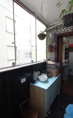 Apartamento à venda com 110m², 3 quartos e 1 vagaÁrea de Serviço