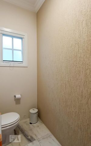 Casa de condomínio à venda com 322m², 4 quartos e 4 vagas Casa de condomínio à venda com 322m², 4 quartos e 4 vagasLavabo