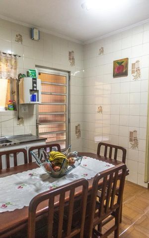 Casa à venda com 150m², 5 quartos e 2 vagasCozinha