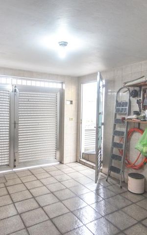 Casa à venda com 150m², 5 quartos e 2 vagasGaragem