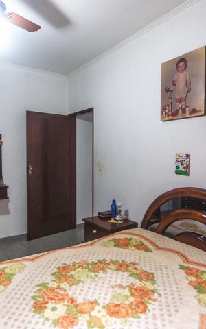 Casa à venda com 150m², 5 quartos e 2 vagasQuarto 4