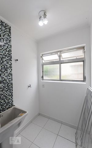 Apartamento para alugar com 64m², 2 quartos e 1 vagaÁrea de Serviço