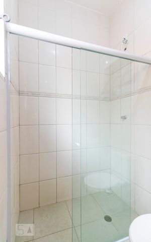 Casa à venda com 150m², 3 quartos e 2 vagasBanheiro da Suíte