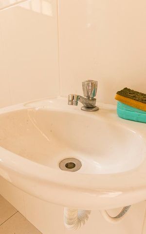 Casa à venda com 150m², 3 quartos e 2 vagasBanheiro de Serviço
