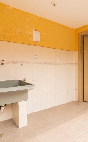Casa à venda com 150m², 3 quartos e 2 vagasÁrea de Serviço