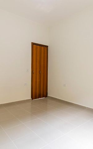 Casa à venda com 150m², 3 quartos e 2 vagasSuíte