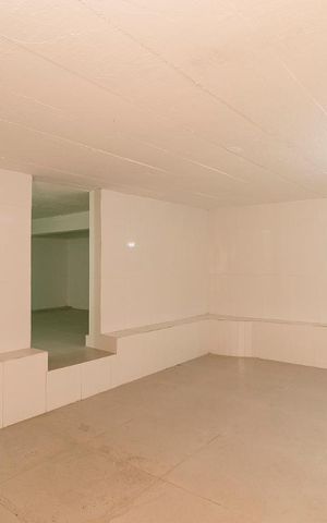 Casa à venda com 150m², 3 quartos e 2 vagasSalão