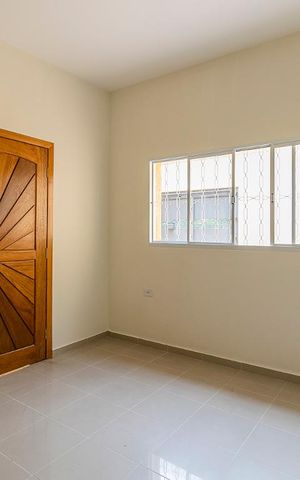 Casa à venda com 150m², 3 quartos e 2 vagasSala