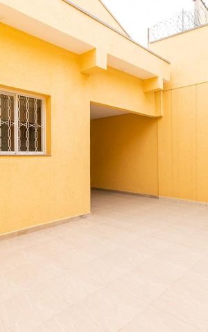 Casa à venda com 150m², 3 quartos e 2 vagasGaragem