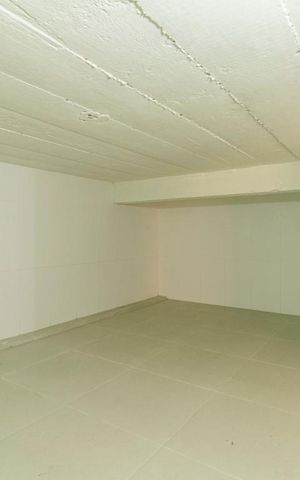Casa à venda com 150m², 3 quartos e 2 vagasSalão