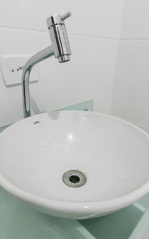 Casa à venda com 150m², 3 quartos e 2 vagasBanheiro 2