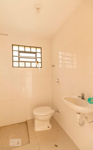Casa à venda com 150m², 3 quartos e 2 vagasBanheiro de Serviço
