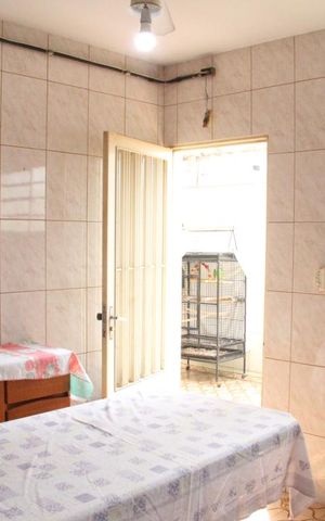 Casa à venda com 150m², 5 quartos e 3 vagasCozinha Fundos