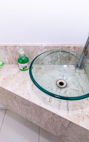 Casa de condomínio para alugar com 110m², 3 quartos e 2 vagasPia do Lavabo