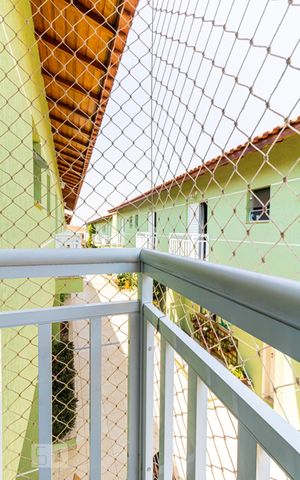 Casa de condomínio para alugar com 110m², 3 quartos e 2 vagasVaranda da Suíte