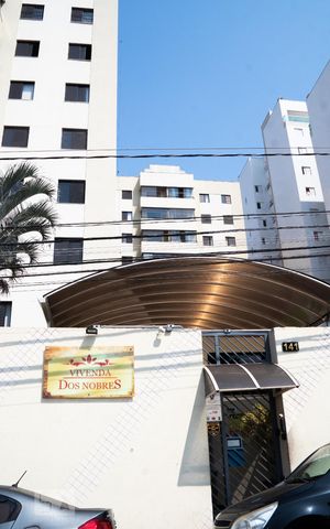 Apartamento para alugar com 93m², 4 quartos e 1 vagaFachada