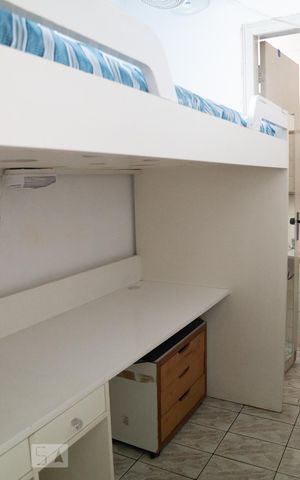 Apartamento para alugar com 93m², 4 quartos e 1 vagaQuarto de Serviço
