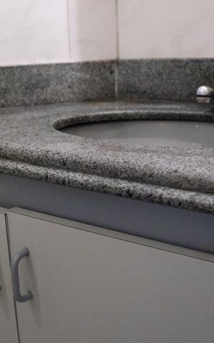 Apartamento para alugar com 93m², 4 quartos e 1 vagaBanheiro - Torneira