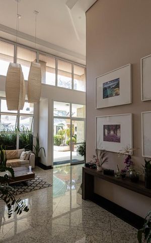 Apartamento à venda com 210m², 4 quartos e 5 vagas Apartamento à venda com 210m², 4 quartos e 5 vagasÁrea comum