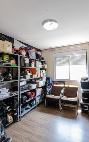 Apartamento à venda com 210m², 4 quartos e 5 vagas Apartamento à venda com 210m², 4 quartos e 5 vagasQuarto 1