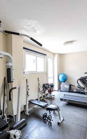 Apartamento à venda com 210m², 4 quartos e 5 vagas Apartamento à venda com 210m², 4 quartos e 5 vagasAcademia