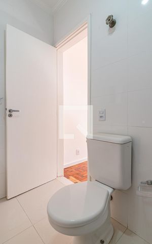 Apartamento à venda com 50m², 2 quartos e sem vagaBanheiro da suíte