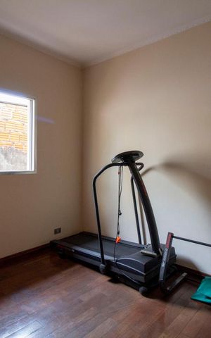 Casa à venda com 230m², 4 quartos e 4 vagasQuarto 3