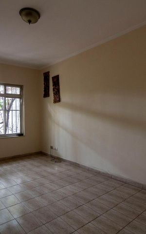 Casa à venda com 230m², 4 quartos e 4 vagasSala 2