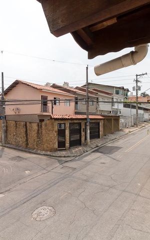 Casa à venda com 195m², 3 quartos e 3 vagasVista varanda quarto 3 suíte