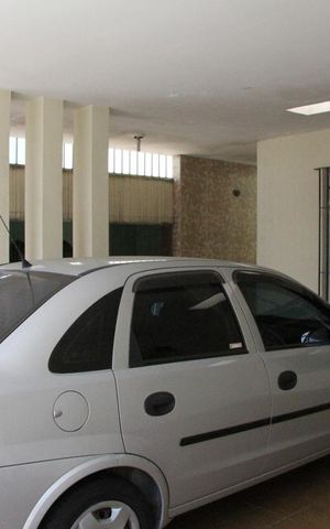 Casa à venda com 167m², 5 quartos e 2 vagasGaragem