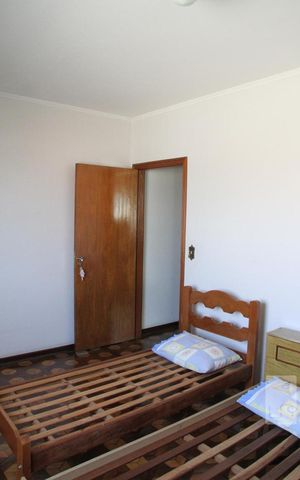 Casa à venda com 167m², 5 quartos e 2 vagasQuarto 3