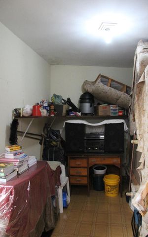 Casa à venda com 167m², 5 quartos e 2 vagasQuarto Edicula
