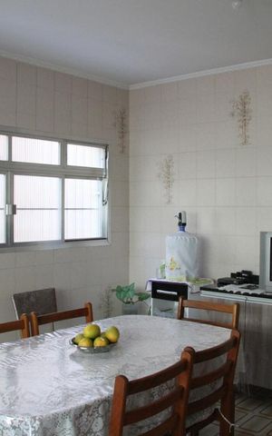 Casa à venda com 167m², 5 quartos e 2 vagasCozinha