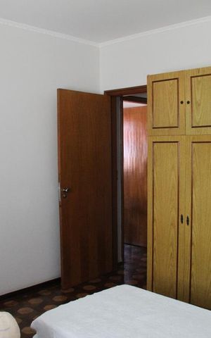 Casa à venda com 167m², 5 quartos e 2 vagasQuarto 4