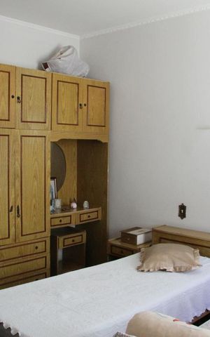Casa à venda com 167m², 5 quartos e 2 vagasQuarto 4