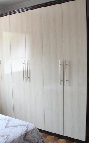 Casa à venda com 167m², 5 quartos e 2 vagasSuite
