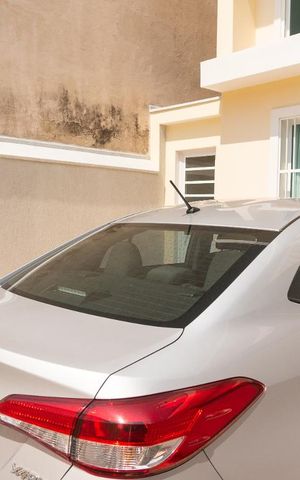 Casa à venda com 128m², 3 quartos e 3 vagas Casa à venda com 128m², 3 quartos e 3 vagasGaragem