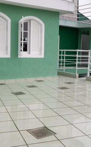 Casa à venda com 230m², 3 quartos e 2 vagasSacada