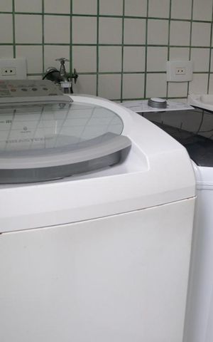 Casa à venda com 230m², 3 quartos e 2 vagasLavanderia
