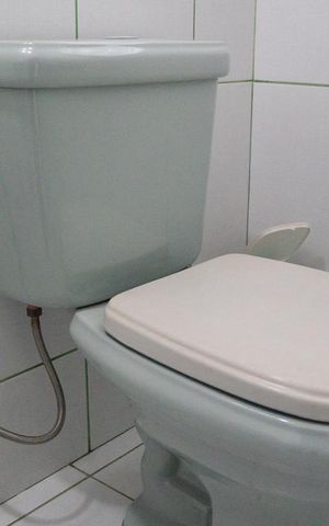 Casa à venda com 230m², 3 quartos e 2 vagasBanheiro Social 2