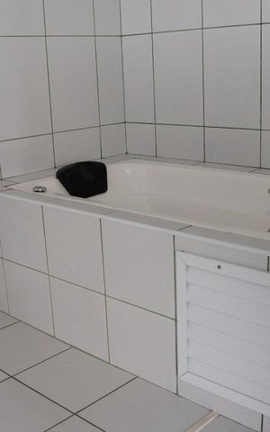 Casa à venda com 230m², 3 quartos e 2 vagasBanheiro Social 2
