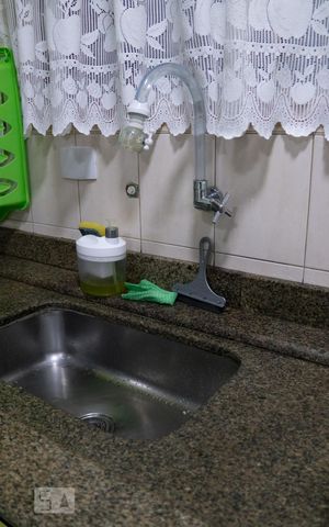 Casa à venda com 230m², 3 quartos e 2 vagasCozinha - Torneira