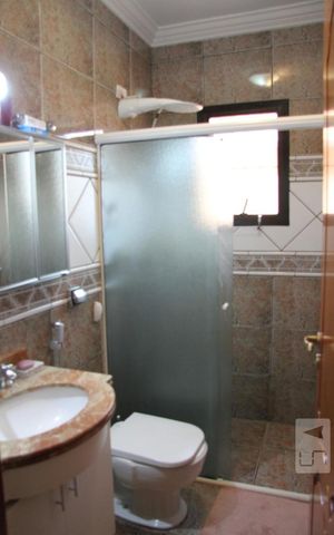 Casa à venda com 208m², 4 quartos e 3 vagasBanheiro Suite