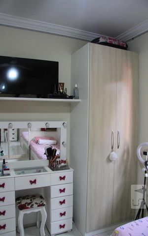 Casa à venda com 208m², 4 quartos e 3 vagasQuarto 2