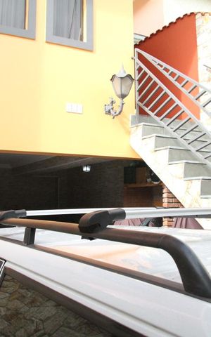 Casa à venda com 208m², 4 quartos e 3 vagasGaragem