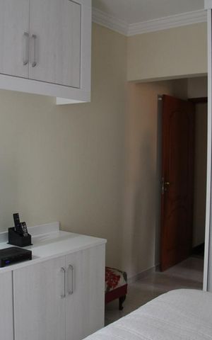 Casa à venda com 208m², 4 quartos e 3 vagasSuite