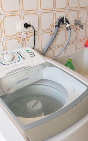 Casa à venda com 160m², 3 quartos e 2 vagasÁrea de Serviço