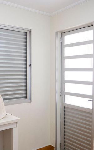 Casa à venda com 160m², 3 quartos e 2 vagasQuarto de Serviço