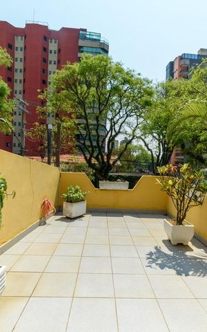 Casa à venda com 198m², 3 quartos e 2 vagas Casa à venda com 198m², 3 quartos e 2 vagasVaranda do Quarto 2