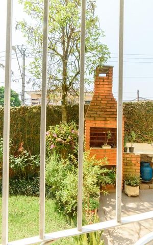 Casa à venda com 198m², 3 quartos e 2 vagas Casa à venda com 198m², 3 quartos e 2 vagasVista do Quarto de Serviço